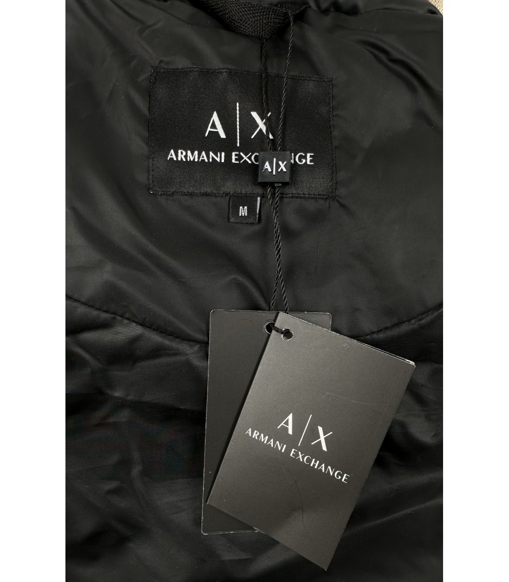 Черная жилетка Armani Exchange 6090-1*