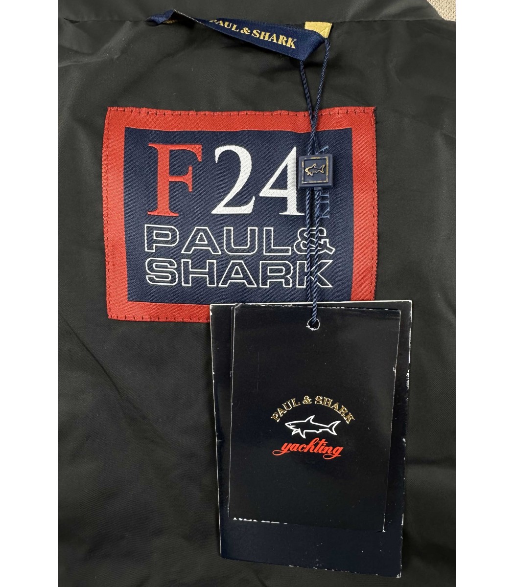 Черная жилетка Paul Shark 161-1