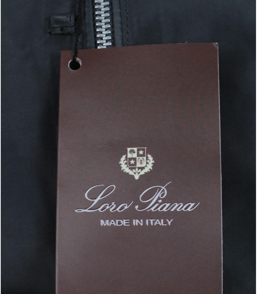 Темно-серая ветровка Loro Piana LP023-2