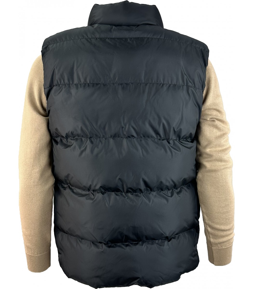 Черная жилетка A|X Armani Exchange 229-1 Черная жилетка A|X Armani Exchange 229-1