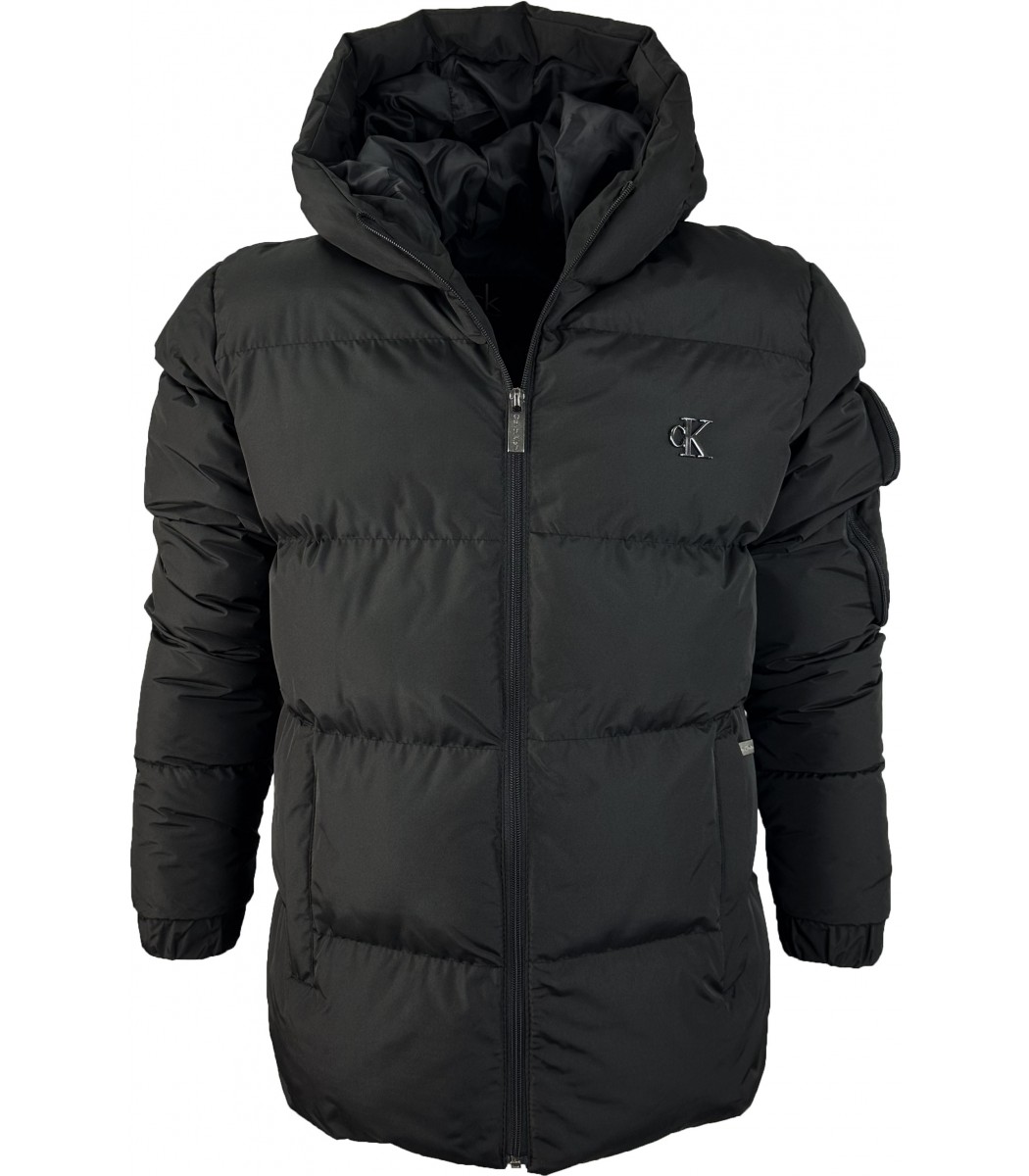 Черный пуховик Calvin Klein 261-1