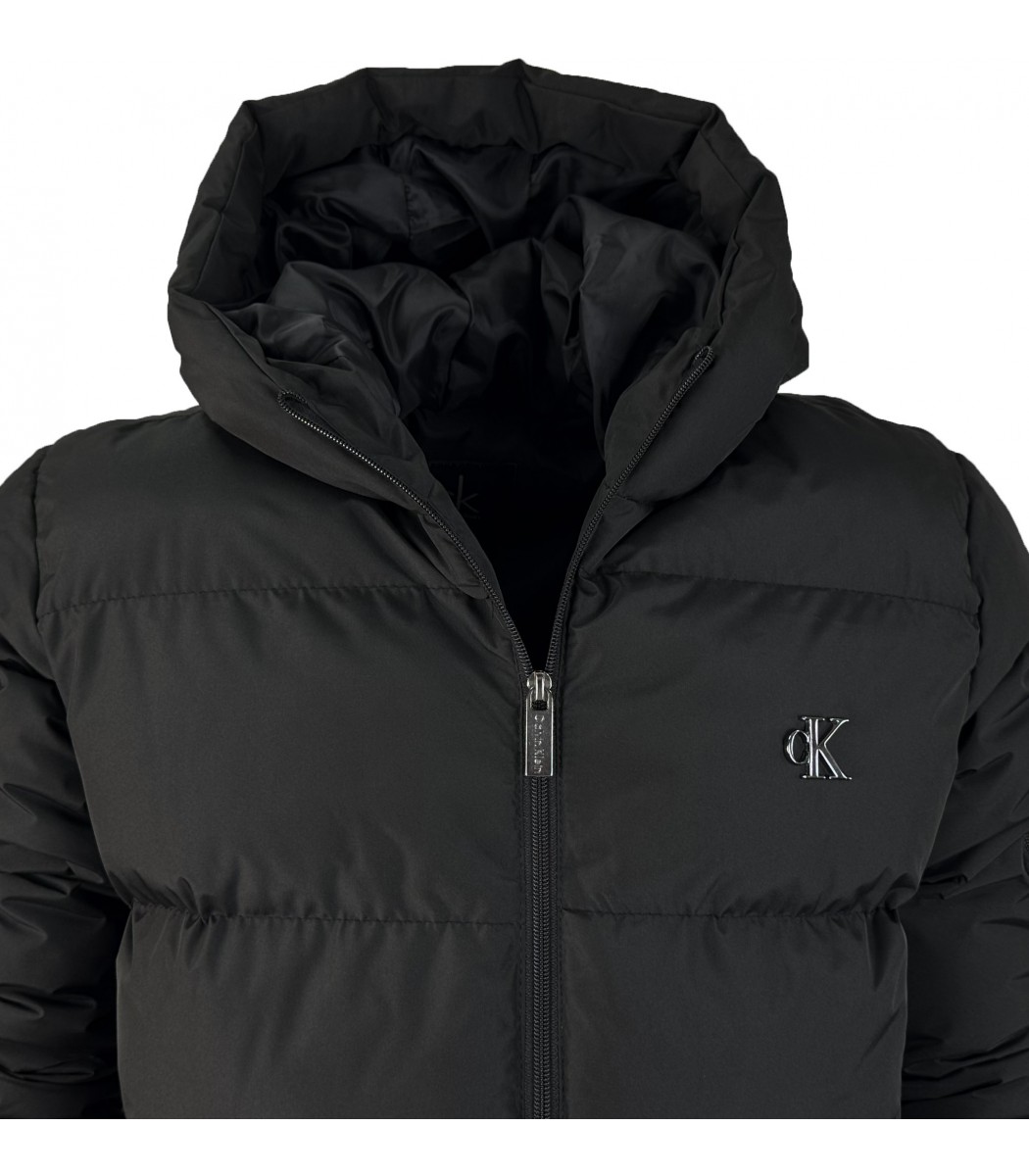 Черный пуховик Calvin Klein 261-1