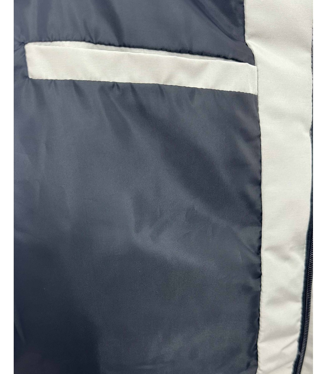 Светло-серый пуховик Canada Goose 241-32 Светло-серый пуховик Canada Goose 241-32